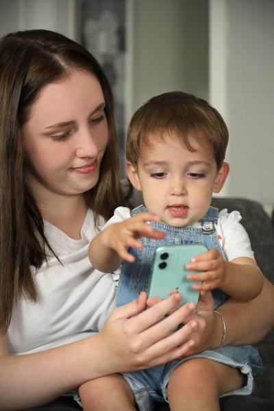 New NHS app offers tips and advice for parents of babies and young children