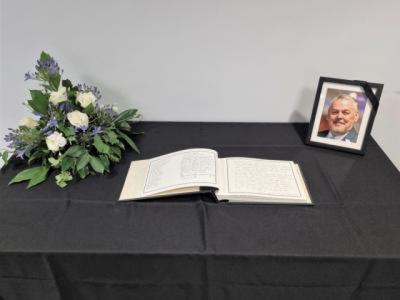 Books of condolence to Ian Brookfield now closed
