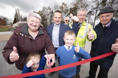 (l-r)  Marie Lane, Chair of the Rake Gate Tenants and Residents association, Poppy-Rose Hendriks, Jacob Hendricks, Ross Cook, Director of City Environment at City of Wolverhampton Council, Phil Bourne, Technical Officer, Edward D'Oyle, Landscape Architect and Chris Jones, Senior Parks Development & Engagement Officer