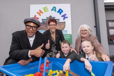 Giving the thumbs up to The Ark are TV presenter Jay Blades MBE, St Michael's CE Primary School Headteacher Kate Jackson, the City of Wolverhampton Council's Deputy Director of Education Brenda Wile and pupils George, 10, and Roxana, 11
